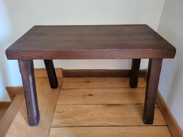Petite table en bois massif, Enlèvement, Comme neuf
