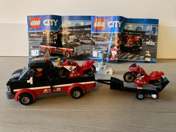 lego racemotor transport 60084 beschikbaar voor biedingen