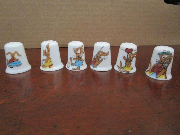 6 vingerhoedjes Linnaeushof, Verzamelen, Vingerhoedjes, Nieuw, Porselein, Ophalen of Verzenden