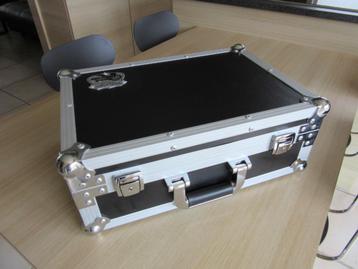 Flight case Road Ready  Nieuw  beschikbaar voor biedingen