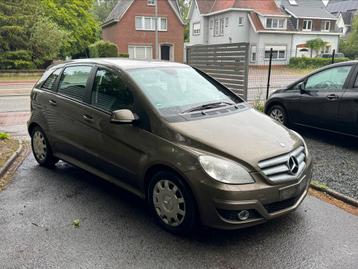 Mercedes B180, Automatic, 11/2009, Roule immpecable beschikbaar voor biedingen