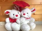 Knuffel 2 witte konijntjes met paraplu, Konijn, Ophalen of Verzenden, Zo goed als nieuw
