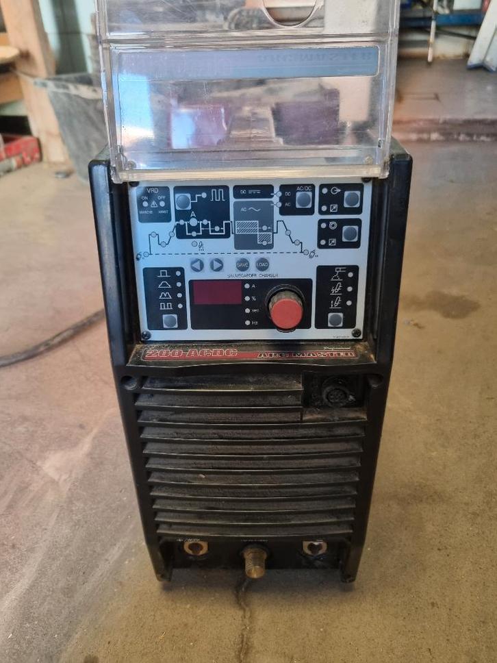 thermal arc ac/dc 200amp tig laspost, Bricolage & Construction, Outillage | Soudeuses, Comme neuf, Tig, 150 à 250 ampères, Enlèvement