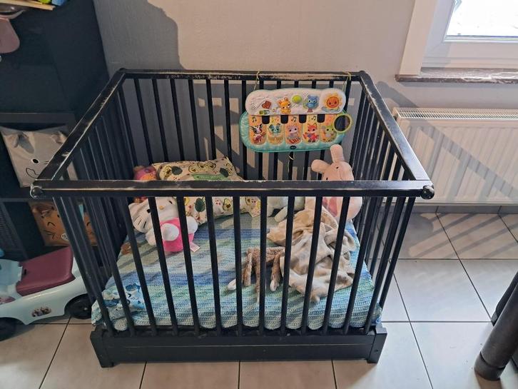 Park voor babys of peuters GRATIS, Kinderen en Baby's, Babyparken, Gebruikt, Rechthoekig, In hoogte verstelbaar, Ophalen