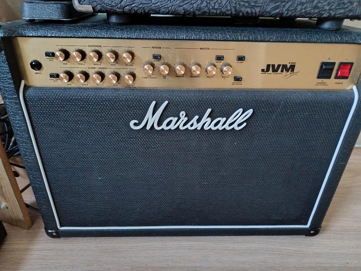 ampli tout lampes Marshall JVM210C (UK) + pédalier, Musique & Instruments, Amplis | Basse & Guitare, Utilisé, Guitare, 100 watts ou plus