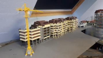 Kibri Kantoorgebouwen 8220 en 8224+kraan Liebherr 10202 H0   beschikbaar voor biedingen