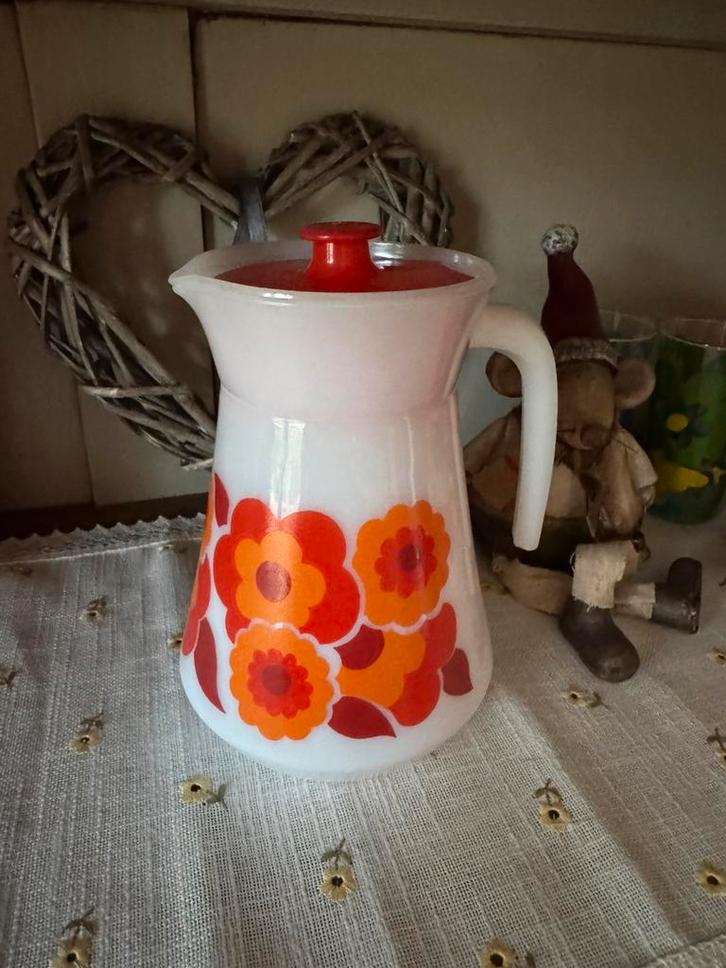 Arcopal Lotus (Grote) Kan, Antiek en Kunst, Antiek | Servies los, Ophalen of Verzenden