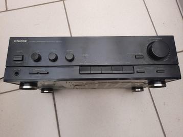Vintage versterker Kenwood beschikbaar voor biedingen