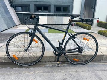 Fiets cube beschikbaar voor biedingen