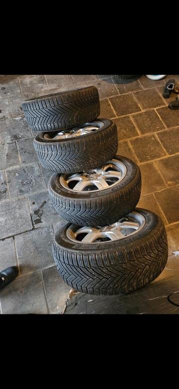 A vendre roue audi a5 ultra beschikbaar voor biedingen