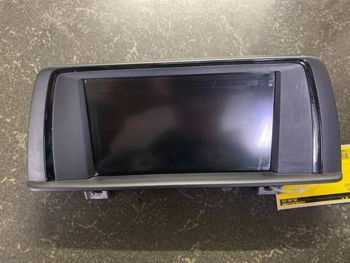 Navigatie Display van een BMW 1-Serie, Auto-onderdelen, Elektronica en Kabels, BMW, Gebruikt, 3 maanden garantie