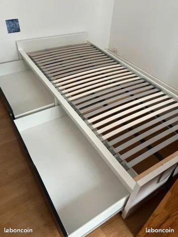 bed ikea (malm/flaxa) 90cm x 200cm met 2 bedlades beschikbaar voor biedingen