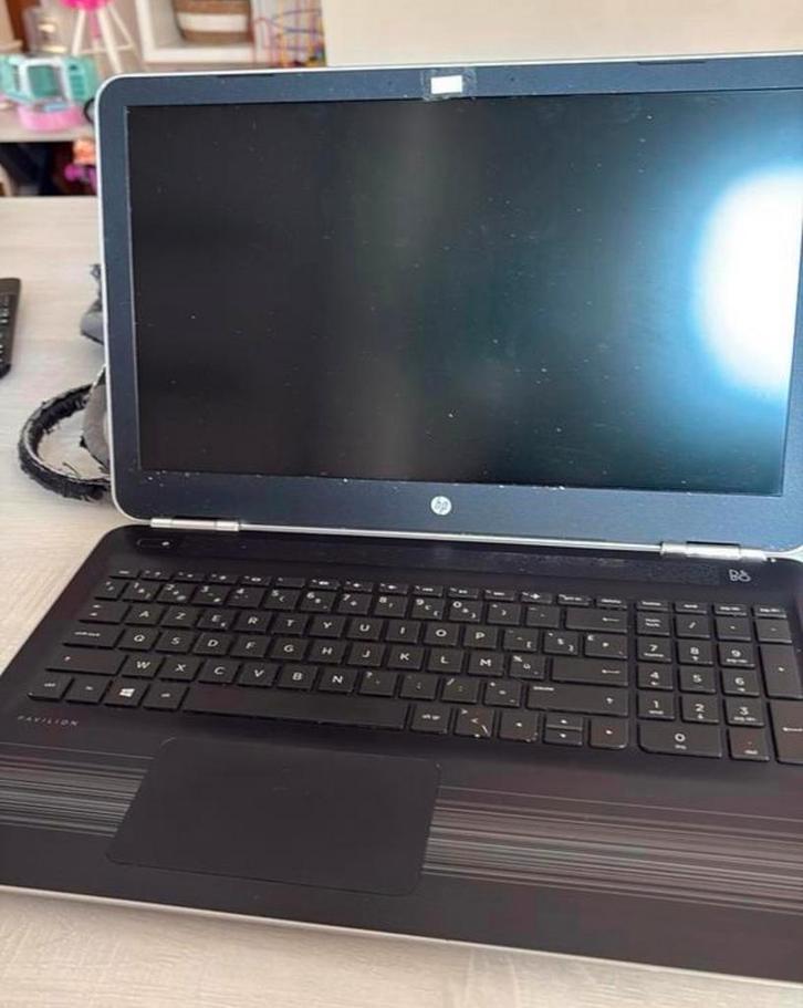 HP Pavilion RTL8723BE 15 A8, Computers en Software, Windows Laptops, Zo goed als nieuw, HDD, 4 GB, Azerty, Ophalen