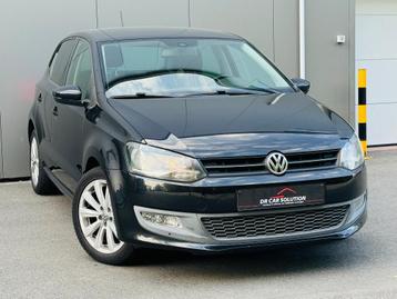 Vw polo 6R Highline 1.4i airco cruise control pdc euro5  beschikbaar voor biedingen