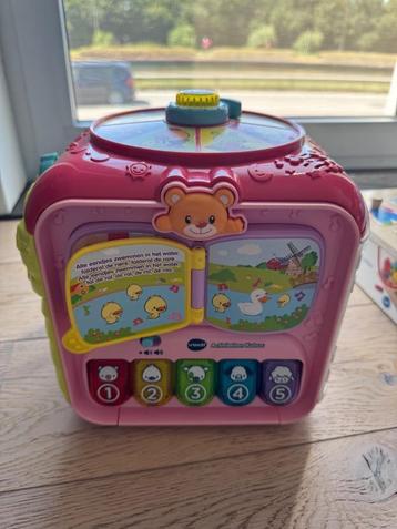 Vtech babyactiviteiten kubus beschikbaar voor biedingen