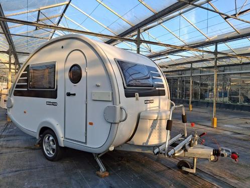 White-T@B 320 RS met luifel en fietsenrek, Caravans en Kamperen, Caravans, Particulier, tot en met 2, 500 - 750 kg, Rondzit, T@b