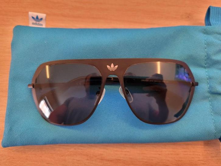 Adidas Originals OR0037 01A Zonnebril, Handtassen en Accessoires, Zonnebrillen en Brillen | Heren, Zo goed als nieuw, Zonnebril