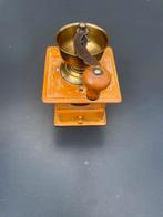 Vintage koffiemolen, Antiek en Kunst, Ophalen