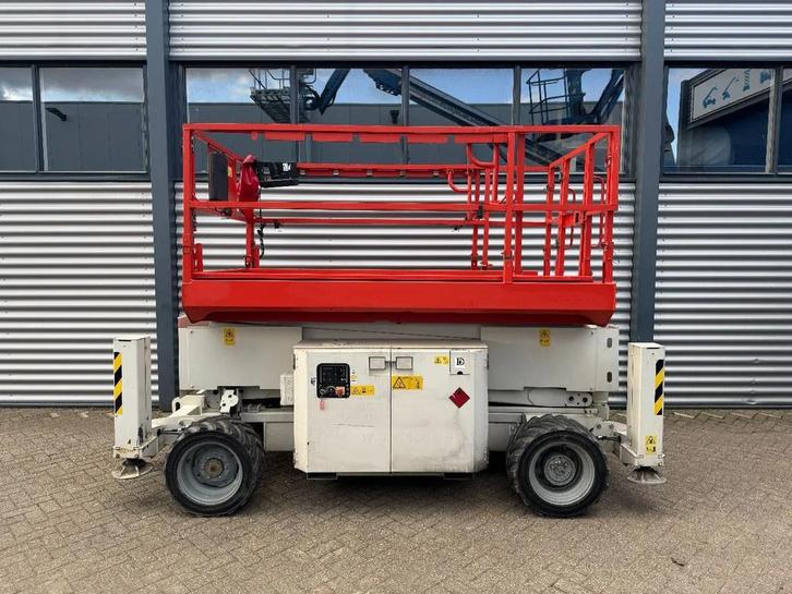 Genie GS3369RT Hoogwerker Schaarhoogwerker Ruwterrein, Zakelijke goederen, Machines en Bouw | Liften, Steigers en Ladders