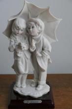 Porcelaine fine G. Armani - Figurine couple, Enlèvement ou Envoi
