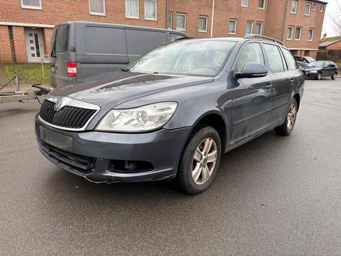 Skoda octavia 1.6 tdi 2010 problème puissance, Auto's, Skoda, Bedrijf, Octavia, Navigatiesysteem, Euro 5, Ophalen
