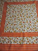 Oranje kleurig gebloemde tafelkleed 85 x 85, Ophalen of Verzenden, Zo goed als nieuw