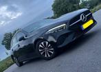 Mercedes-Benz A-Klasse 180 Star editon 2025, Auto's, Stof, 4 cilinders, 5 zetels, 5 deurs