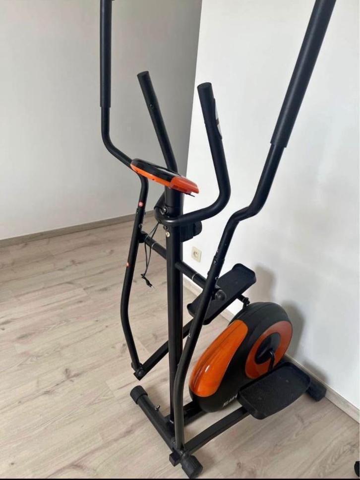 Crosstrainer, Sport en Fitness, Fitnessapparatuur, Zo goed als nieuw, Crosstrainer, Armen, Benen, Borst, Buik, Rug, Ophalen