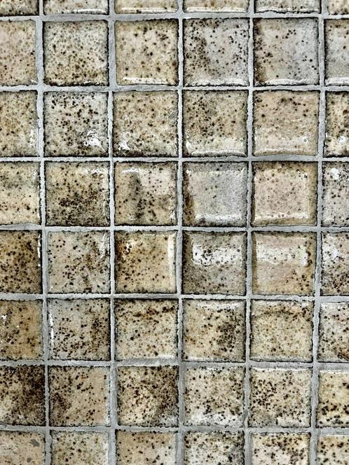 lot kleine keramische tegels mozaïek retro beige bruin 4 m2, Doe-het-zelf en Bouw, Tegels, Zo goed als nieuw, Wandtegels, Keramiek