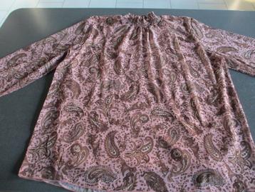 dames blouse met cashmere tekening beschikbaar voor biedingen