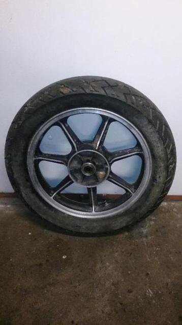 Kawasaki KZ250 achterwiel Z250 achtervelg velg wiel Kz beschikbaar voor biedingen
