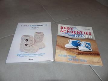 Boeken haken van babyschoentjes  beschikbaar voor biedingen