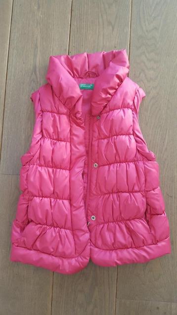 ALS NIEUW Roze bodywarmer Benetton in maat 140 / 146  beschikbaar voor biedingen