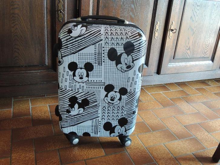 Valise cabine Mickey, Bijoux, Sacs & Beauté, Valises, Enlèvement
