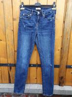 Jeans femme zara taille 36, Vêtements | Femmes, Zara, Enlèvement, Porté, Bleu