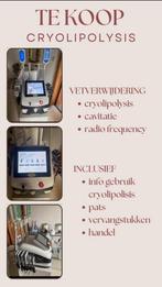 Cryolipolysis machine met cavitatie en radio frequency