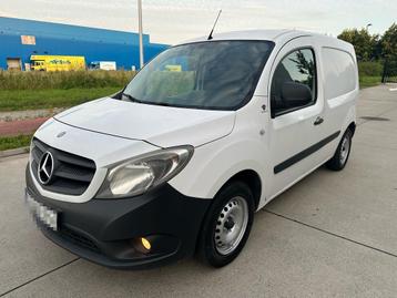 Mercedes Citan 1.5CDI 2013 Euro5 240.000km Airco 2 sleutels beschikbaar voor biedingen