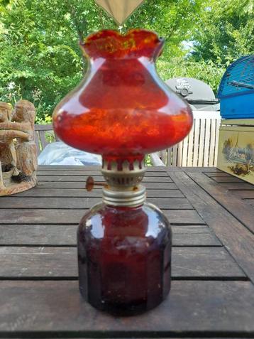 3 olielampjes als decoratie beschikbaar voor biedingen