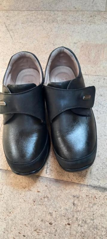 Orthopedische schoenen Mt 41 W XL Merk PODARTIS beschikbaar voor biedingen