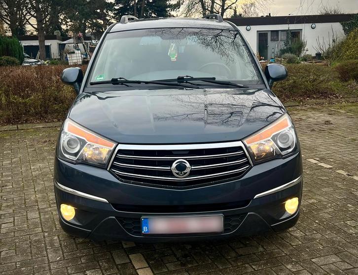 SsangYong Rodius 2.0 Diesel 7 places, Autos, SsangYong, Particulier, Rodius, ABS, Airbags, Air conditionné, Bluetooth, Feux de virage