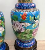 Chinees vazen paar spiegelbeeld Cloisonné emaille, Ophalen of Verzenden