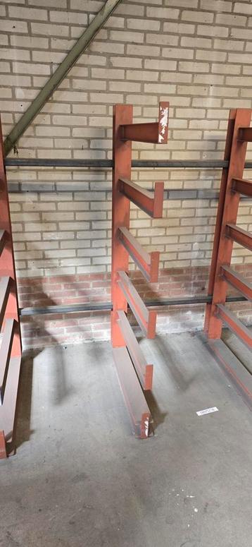 Rek langgoed draagarmstelling armstelling profiel stelling beschikbaar voor biedingen
