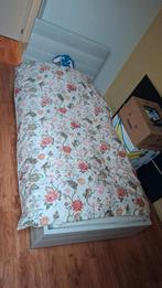 1 persoonsbed met toebehoren, Huis en Inrichting, Slaapkamer | Bedden, Ophalen, Zo goed als nieuw