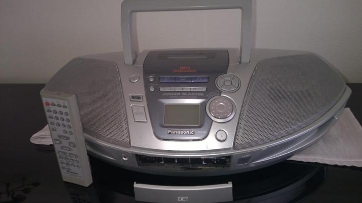 Panasonic : Boombox   CD speler + radio + casseten speler, Audio, Tv en Foto, Overige Audio, Tv en Foto, Gebruikt, Ophalen of Verzenden