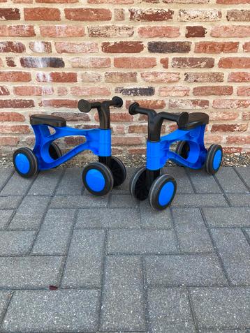 2 Loopfietsen beschikbaar voor biedingen
