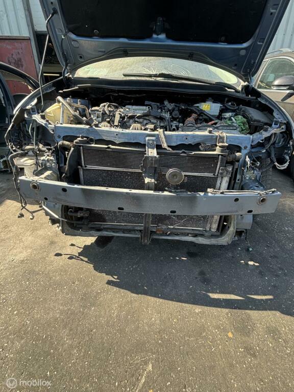 Voorfront Toyota Auris Touring Sports ('13-'19), Auto-onderdelen, Carrosserie, Toyota, Gebruikt, Ophalen