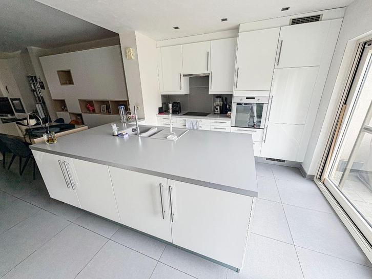 IKEA ingerichte keuken met eiland, Huis en Inrichting, Keuken | Complete keukens, Gebruikt, Overige typen, Wit, Hout, Met kookeiland