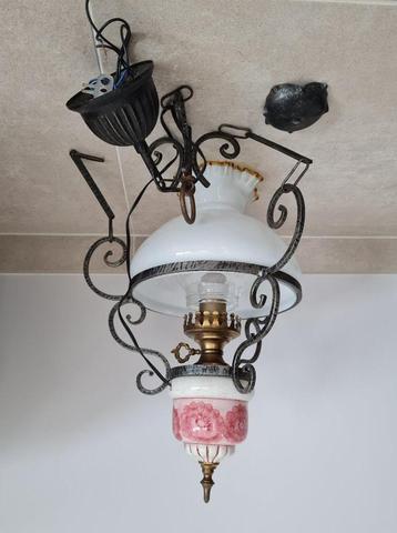 Antiek - Vintage opaline hanglamp / elektrische olielamp beschikbaar voor biedingen