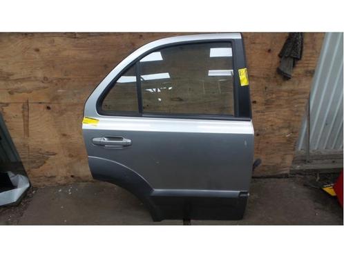 Portier 4Deurs rechts-voor van een Kia Sorento (YL), Auto-onderdelen, Carrosserie, Deur, Kia, Gebruikt, 3 maanden garantie, Ophalen of Verzenden