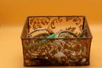 juweelbox met halsketingen, Handtassen en Accessoires, Ophalen of Verzenden, Gebruikt, Bruin, Kunststof